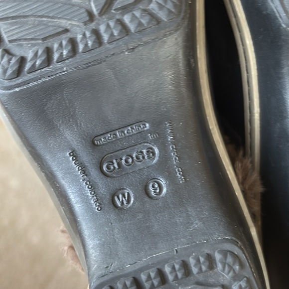 CROCS Cobbler Eva Clogs Black w/ Walnut Faux Fur Lining Slip On Casual Shoes - Picture 13 of 16